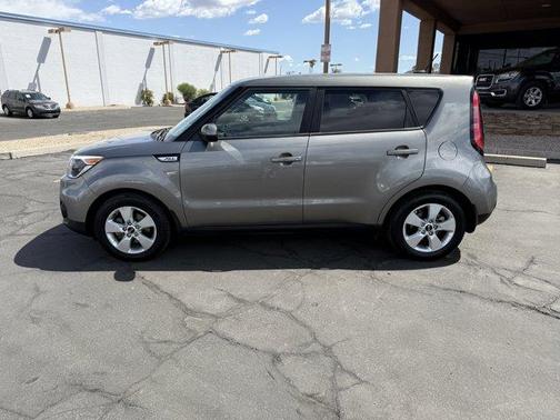 2017 Kia Soul Base