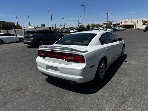2014 Dodge Charger SE