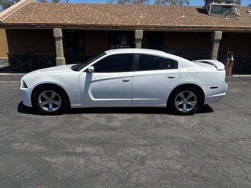 2014 Dodge Charger SE