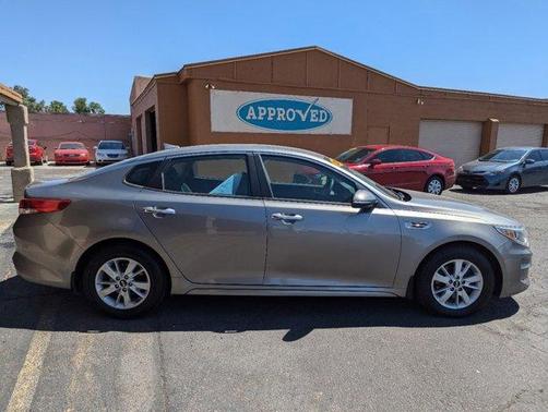 2016 Kia Optima LX