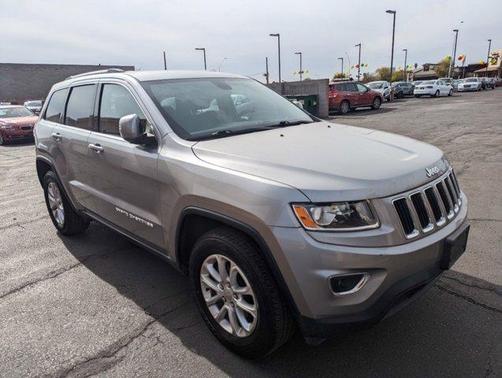 Photo 5 of 20 of 2014 Jeep Grand Cherokee Laredo