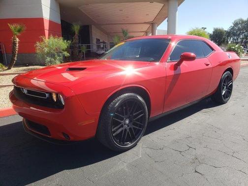 2018 Dodge Challenger SXT