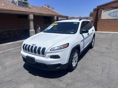 2016 Jeep Cherokee Sport
