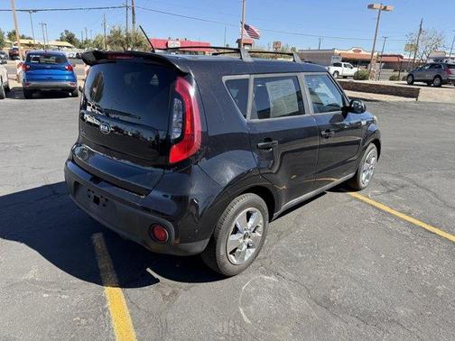 2017 Kia Soul Base