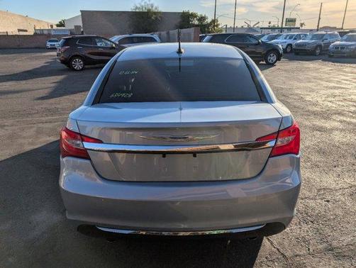 2012 Chrysler 200 Touring