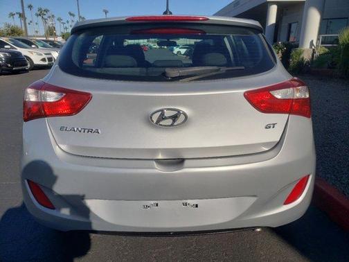 2017 Hyundai Elantra GT Base