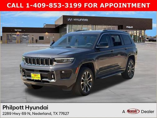 Baltic Gray Metallic Clearcoat 2023 Jeep Grand Cherokee L Overland