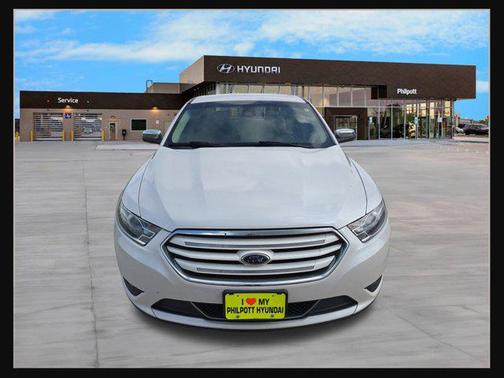 2016 Ford Taurus Limited