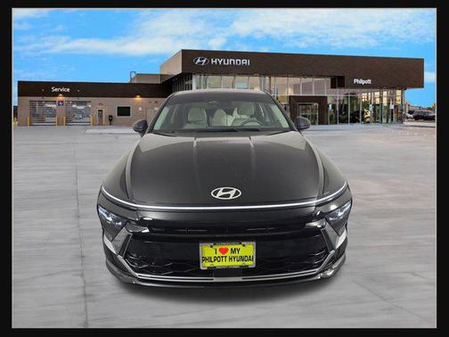 2025 Hyundai SONATA SE