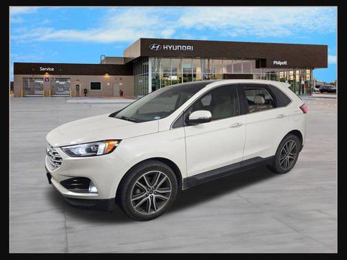 2020 Ford Edge Titanium