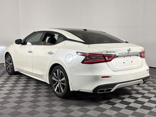 Pearl White Tricoat 2019 Nissan Maxima 3.5 SL