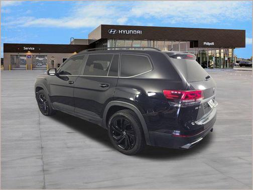 2023 Volkswagen Atlas 3.6L SE w/Technology