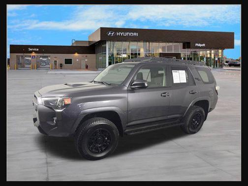 2021 Toyota 4Runner TRD Off Road