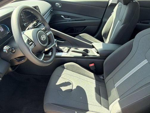 Amazon Gray 2026 Hyundai ELANTRA SE