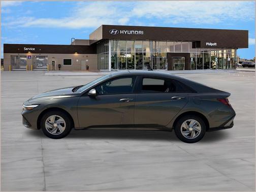 Amazon Gray 2026 Hyundai ELANTRA SE