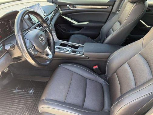 Platinum White Pearl 2020 Honda Accord Sport 2.0T