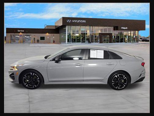 2023 Kia K5 GT-Line