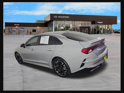 2023 Kia K5 GT-Line
