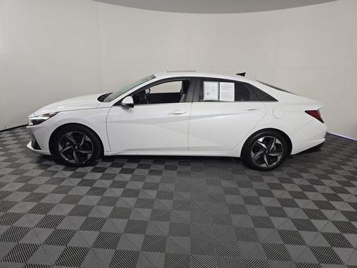 2021 Hyundai ELANTRA Limited