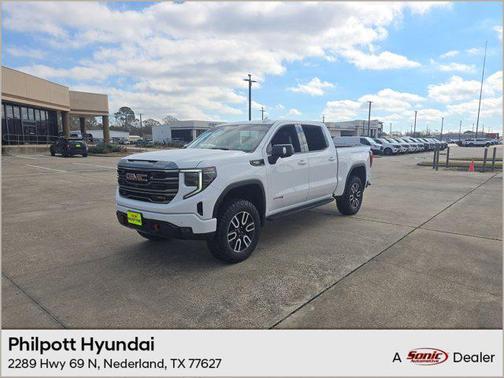 2024 GMC Sierra 1500 AT4