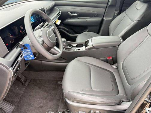 Phantom Black 2026 Hyundai SANTA CRUZ SEL