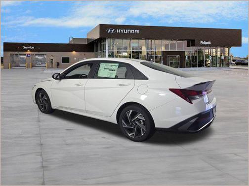 2025 Hyundai ELANTRA Sport