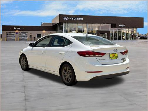 Quartz White Pearl 2018 Hyundai ELANTRA SEL
