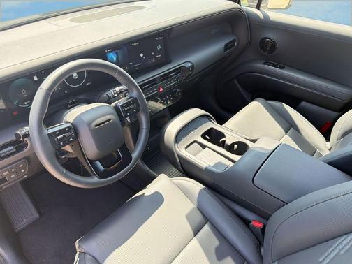 Creamy White Pearl 2026 Hyundai PALISADE XRT Pro