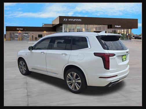 2023 Cadillac XT6 Premium Luxury FWD