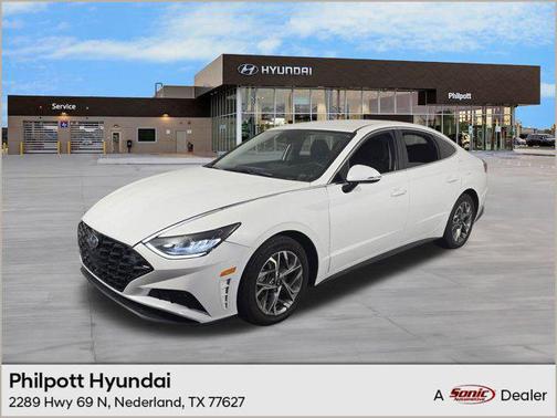 2022 Hyundai SONATA SEL