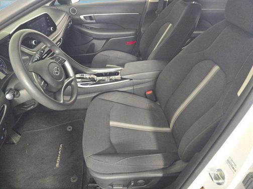 2022 Hyundai SONATA SEL