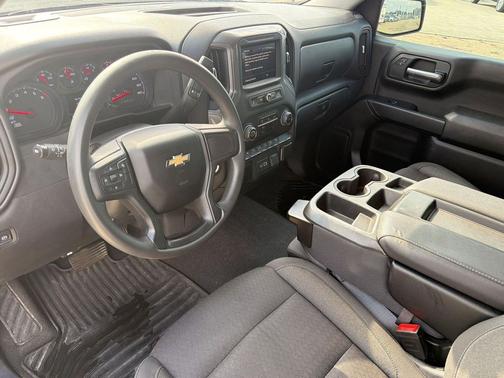 Summit White 2023 Chevrolet Silverado 1500 Custom
