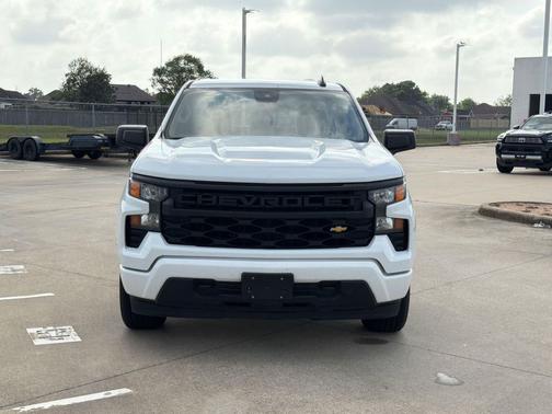 Summit White 2023 Chevrolet Silverado 1500 Custom