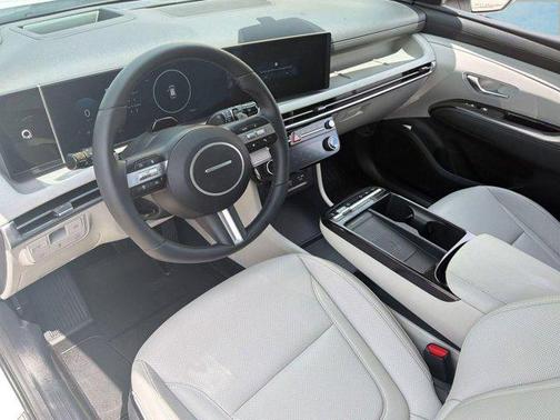 Creamy White Pearl 2025 Hyundai TUCSON Hybrid Limited