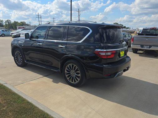 2021 Nissan Armada Platinum 2WD