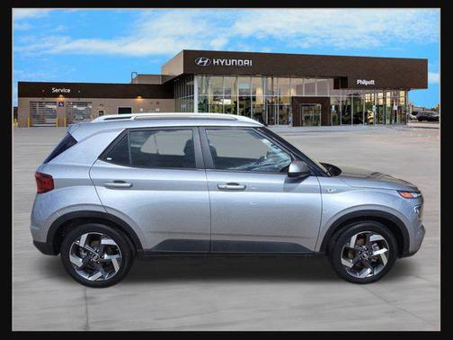 2024 Hyundai VENUE SEL