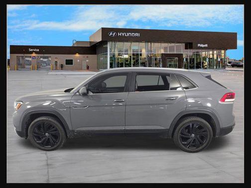 2021 Volkswagen Atlas Cross Sport 2.0T SE w/Technology