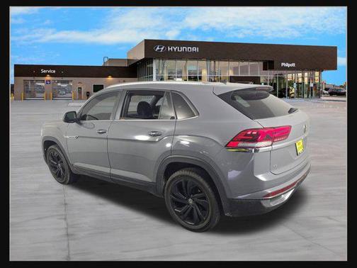 2021 Volkswagen Atlas Cross Sport 2.0T SE w/Technology