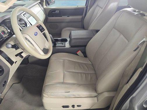 2012 Ford Expedition XLT