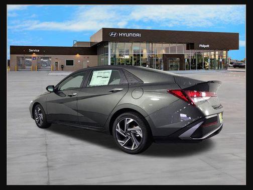2025 Hyundai ELANTRA Sport