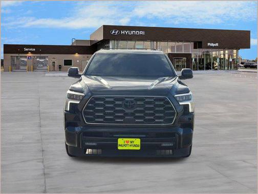 2025 Toyota Sequoia Platinum