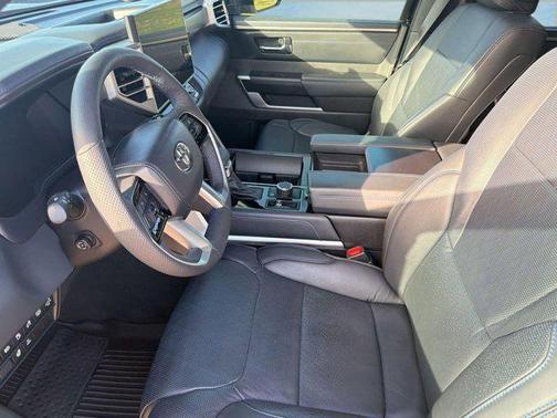 2025 Toyota Sequoia Platinum