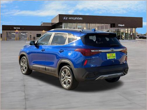 Neptune Blue 2021 Kia Seltos S