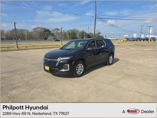 2024 Chevrolet Traverse LS