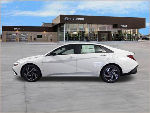 2025 Hyundai ELANTRA Sport