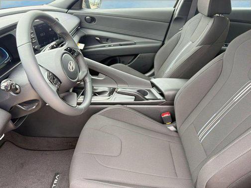 Abyss Black 2026 Hyundai ELANTRA Sport
