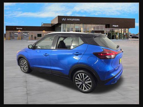 2023 Nissan Kicks SV