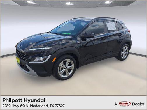 2022 Hyundai KONA SEL