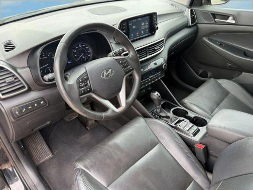 Black Noir Pearl 2019 Hyundai TUCSON Limited