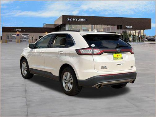 White 2018 Ford Edge SEL
